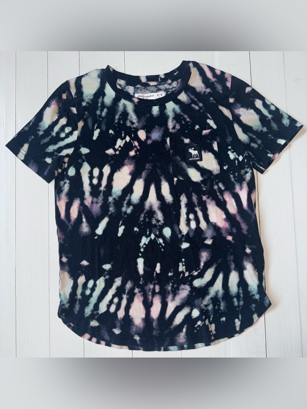 Abercrombie Kids Tie Dye Pocket Tee Size 9/10